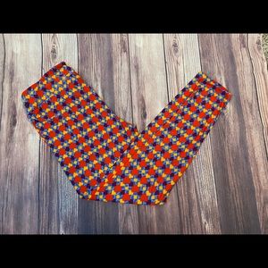 LulaRoe Multicolored leggings (Tall & curvy) (1)